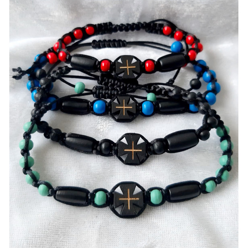 Obiecte bisericesti Bratara margele lemn 1 medalion lemn lobat cruce cod 1023 set12buc