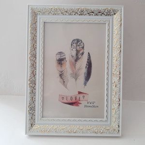 Rama foto alb 20*30cm din profil plastic lat 5cm cod 3544