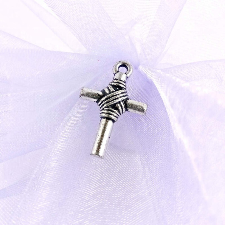 Obiecte bisericesti | Medalion cruce metalica argintie 28mm | 2102