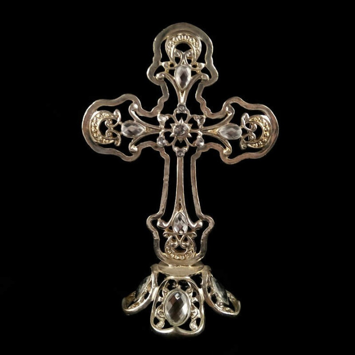 Obiecte bisericesti | Cruce pentru masa din metal argintiu | 5331