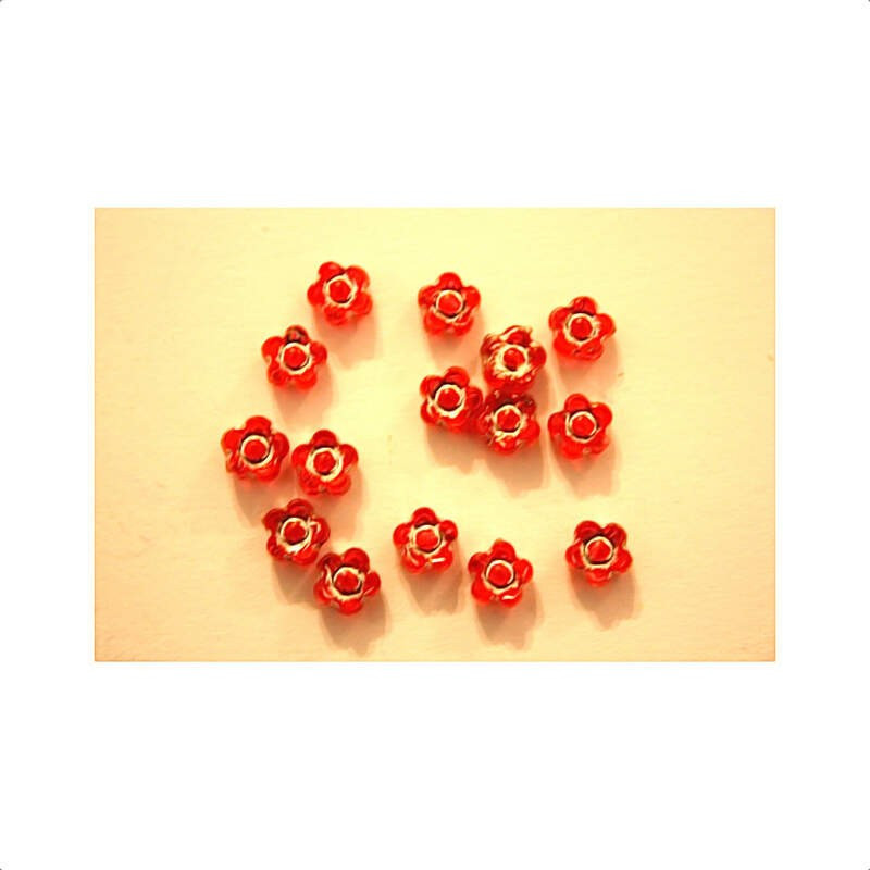 Obiecte bisericesti bile | Margele floare de trecere 6mm | 6171