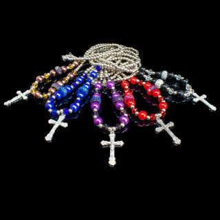 Colportaj Bisericesti.ro | Coliere medalion cruce metalica | 1880