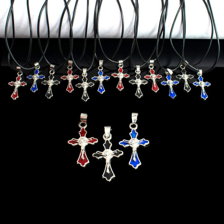 Colportaj Bisericesti.ro | Coliere cruce metalica | 1894