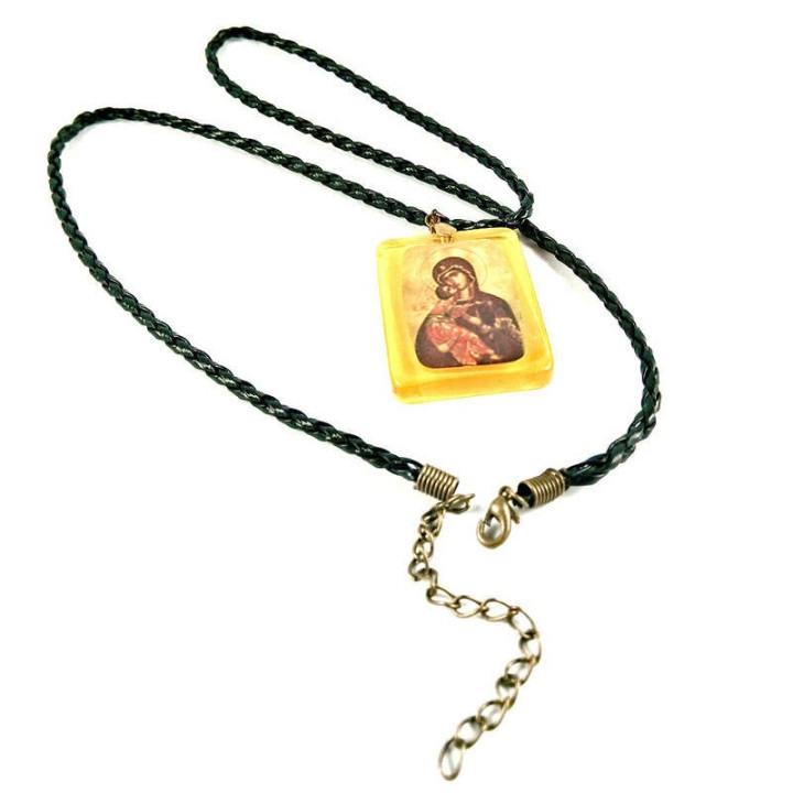 Obiecte bisericesti | Colier medalion Icoana Maicii Domnului din plastic  | 1875