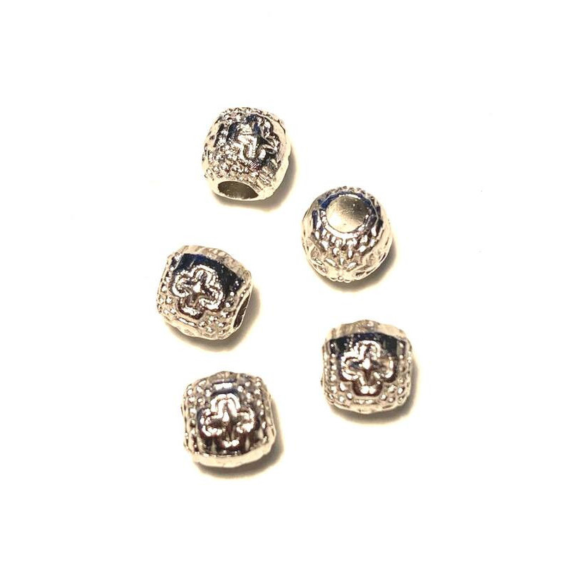 Margele bile Margele rotunde de trecere din metal  argintiu si  cod 6554