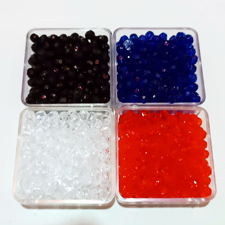 Obiecte bisericesti bile | Margele fatetate de trecere 4mm | 6247