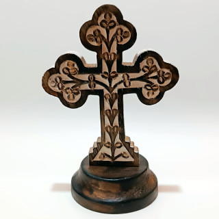 Obiecte bisericesti | Cruce pentru masa din lemn alb | 5345