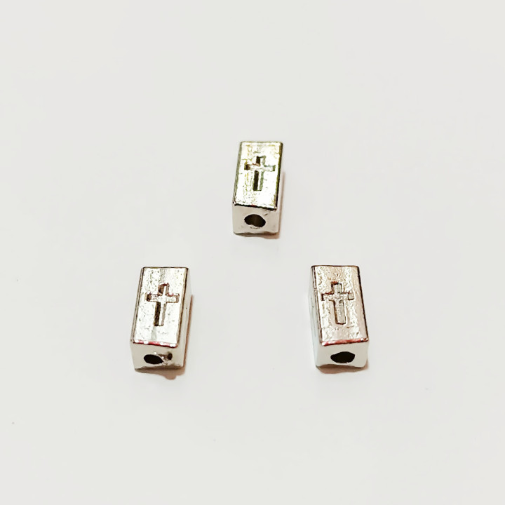 Margele bile Margele paralelipiped de trecere din metal cruce argintiu|auriu   si  cod 6564