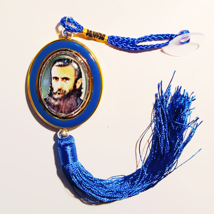 Medalion auto oval din plastic ciucure textil si ventuza set12 9950