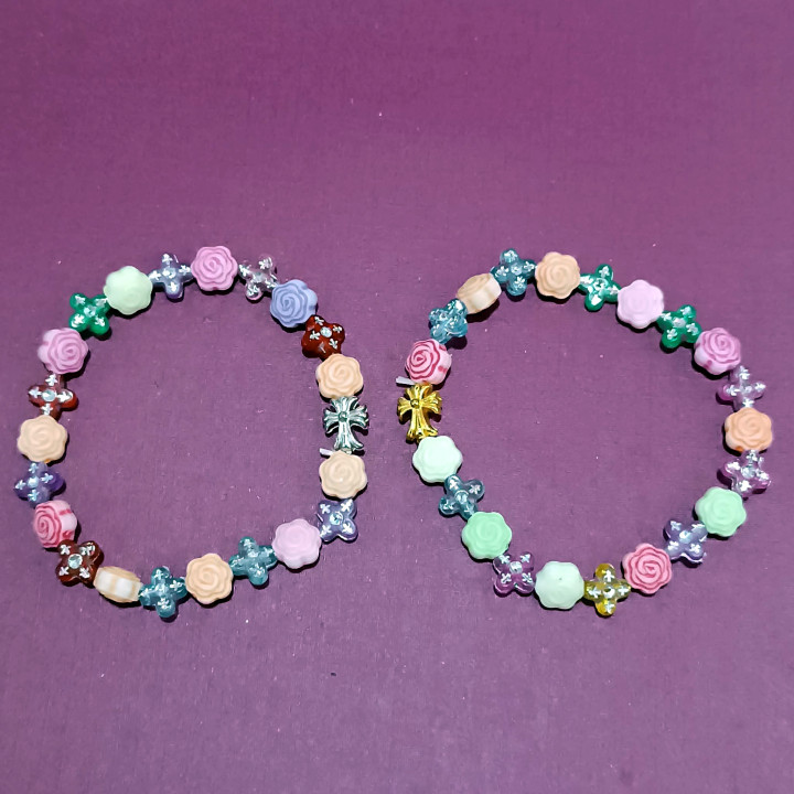 Metanii si bratari religioase | Bratara elastica margele plastic floare | 1386