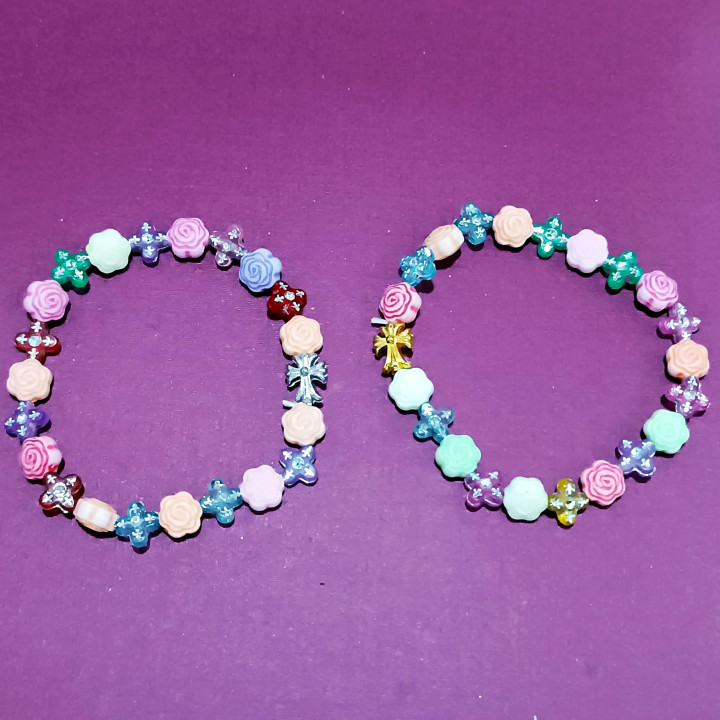 Metanii si bratari religioase | Bratara elastica margele plastic floare | 1386